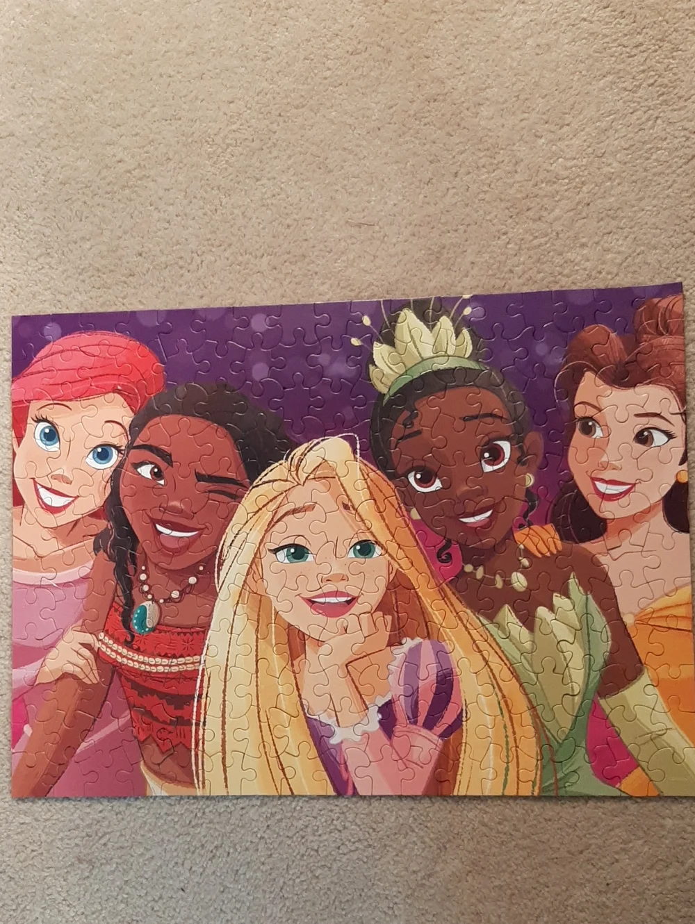 2 Disney Princess Puzzles -200 Pieces